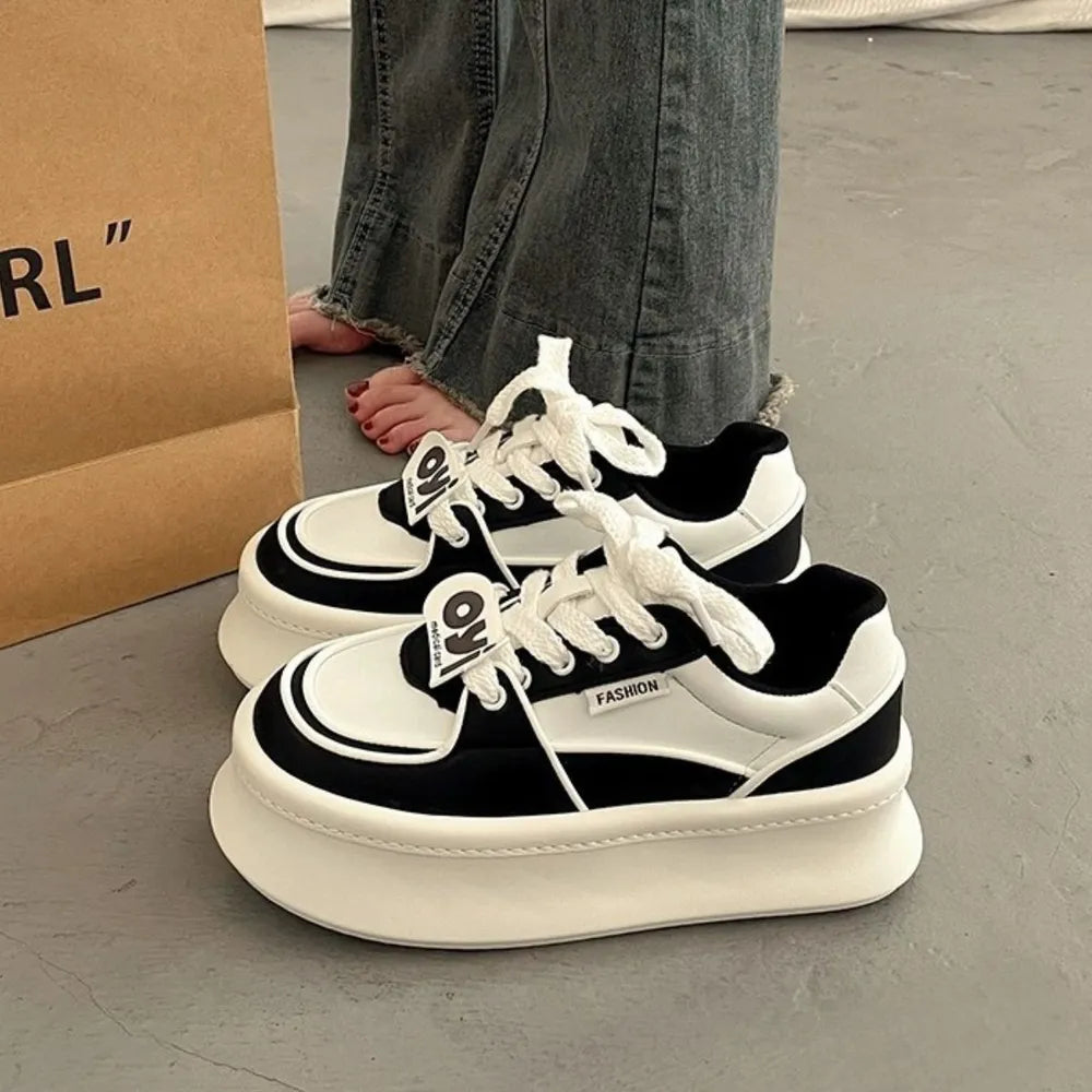 Sneakers Platform Round Lace