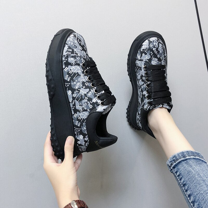 Skyline Up – Platform Vulcanized Sneakers