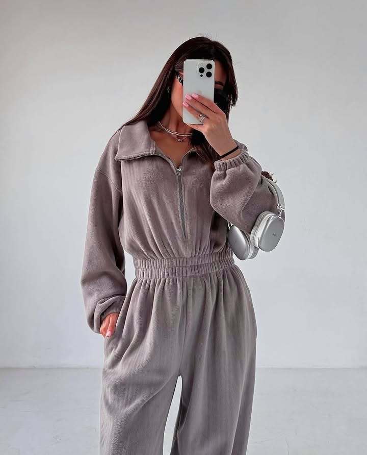 Tuta Cozy Zip Essential Donna