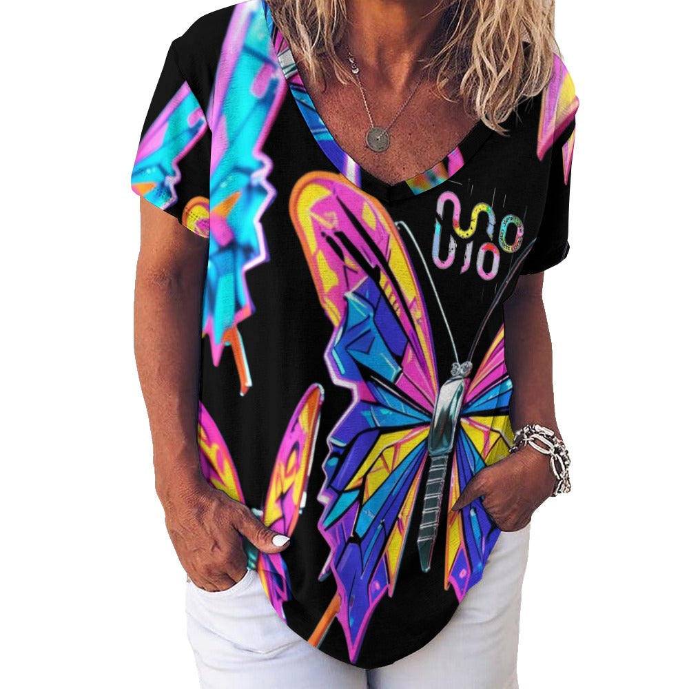 Maglietta donna Wings of Noise scollo a V stampa all-over – 8 varianti colore