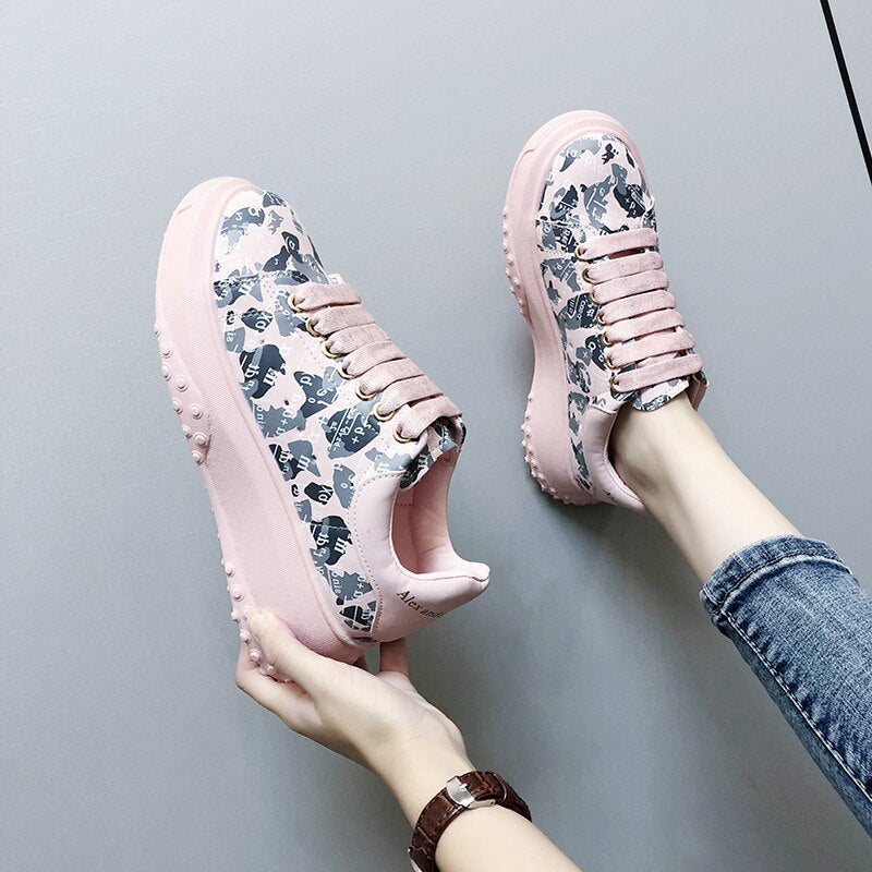 Skyline Up – Platform Vulcanized Sneakers
