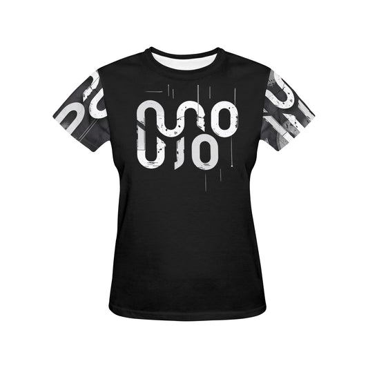 T-shirt donna graffiti all over "Urban Static" – Collezione Concrete Echoes | JSHUB