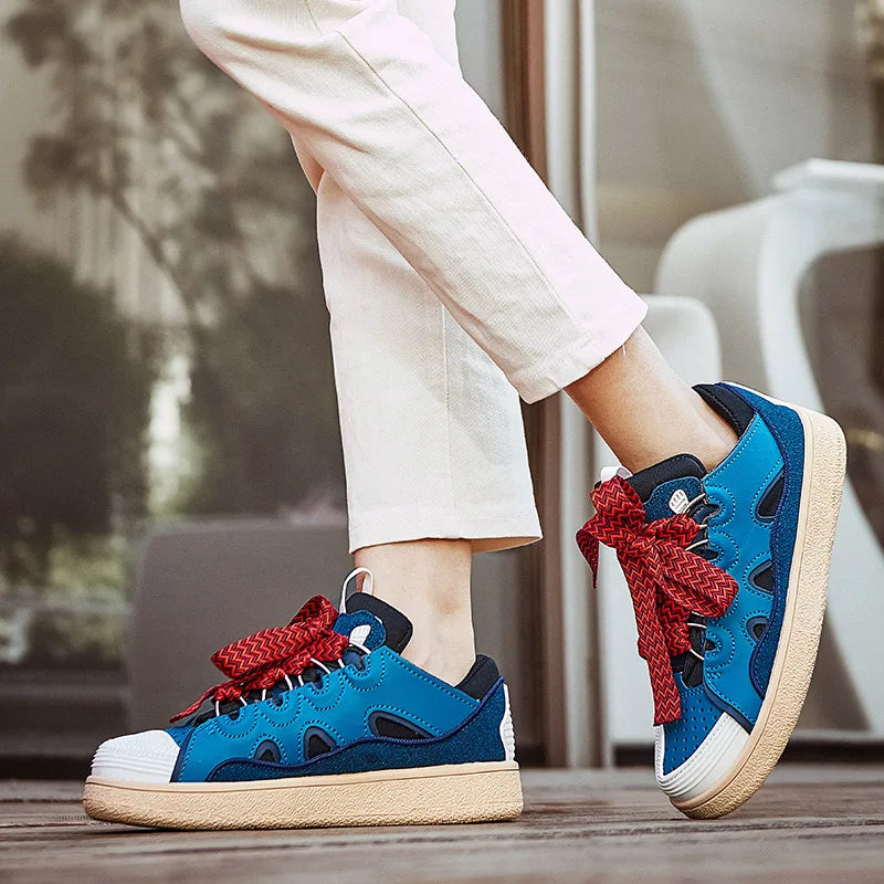 Sneakers Donna in Pelle Scamosciata con Stampa Leopardo
