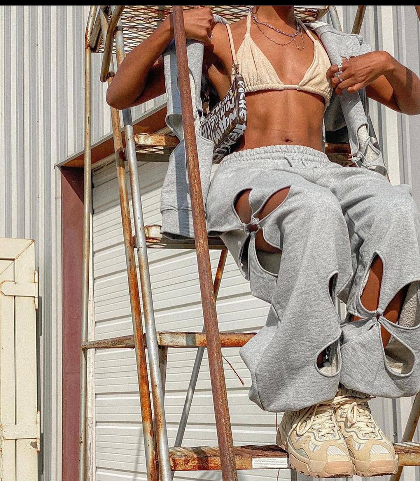 Tuta Hollow Flower Terry Streetwear