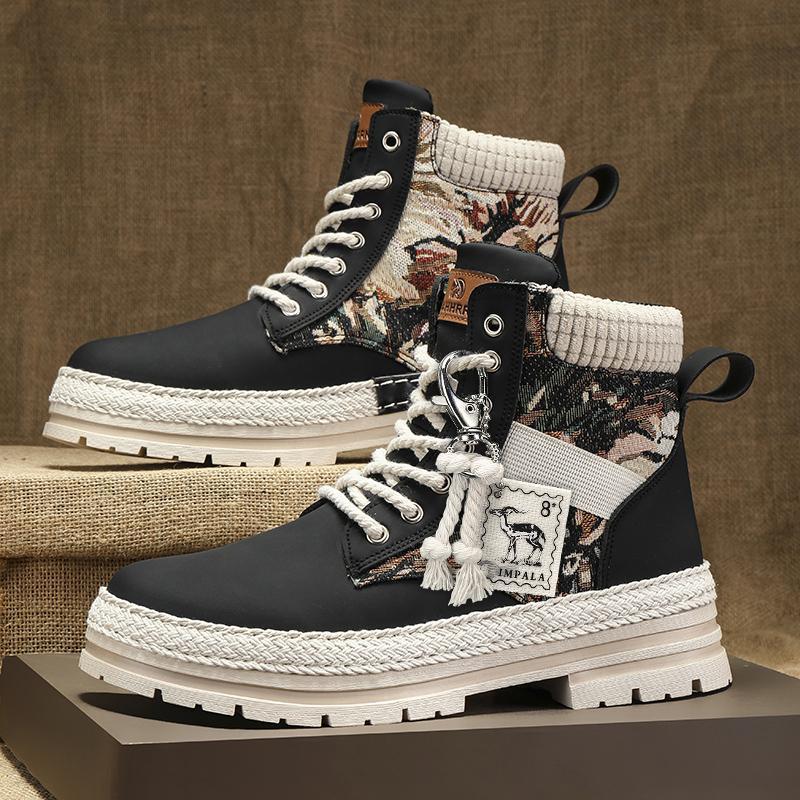 Scarpe Urban Wing – Stivaletti alti in tela stile Martin con dettagli carving