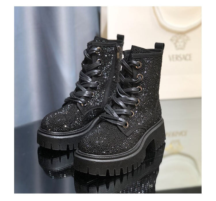 Stivali donna Shine Riot – Martin Boots con Strass e Tacco Bold