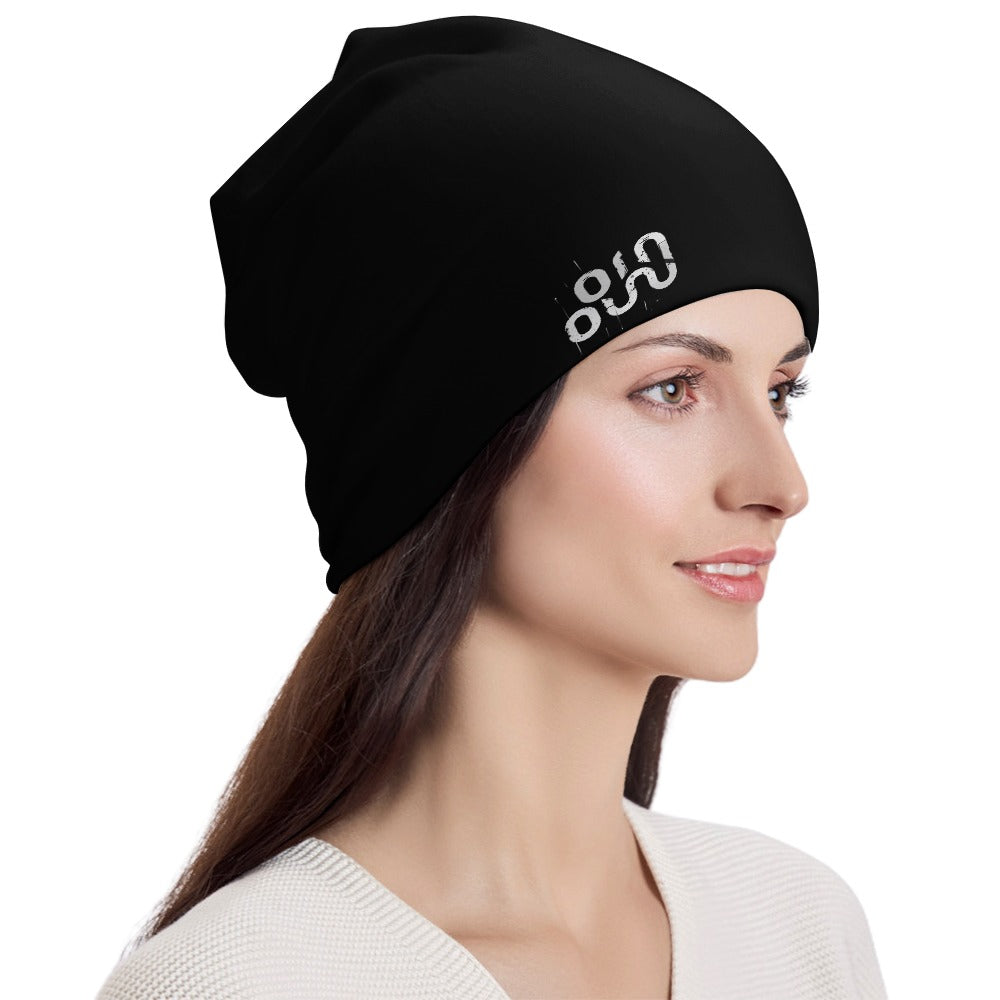 Berretto Zuccotto Donna “Concrete Echoes Icon” – Black Edition