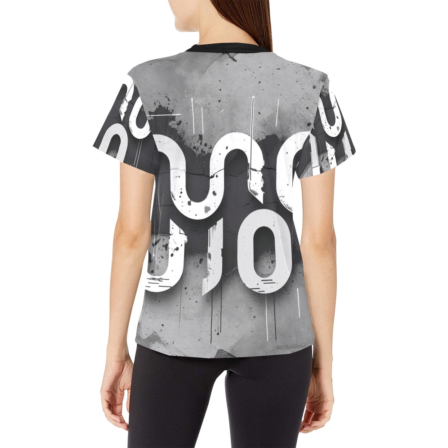 T-shirt donna graffiti all over "Urban Static" – Collezione Concrete Echoes | JSHUB